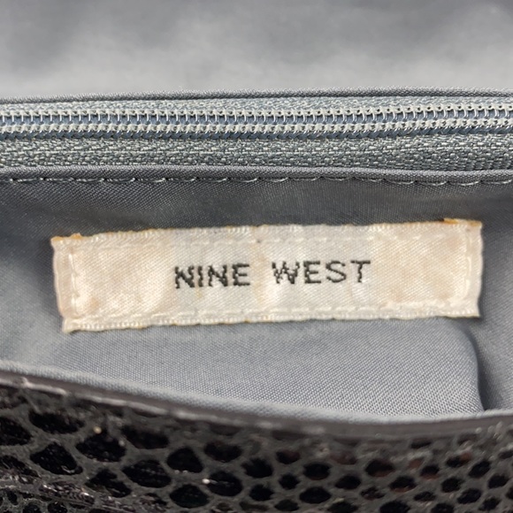 NINE WEST Black Snake Print Clutch/Wristlet Bag - Picture 15 of 17
